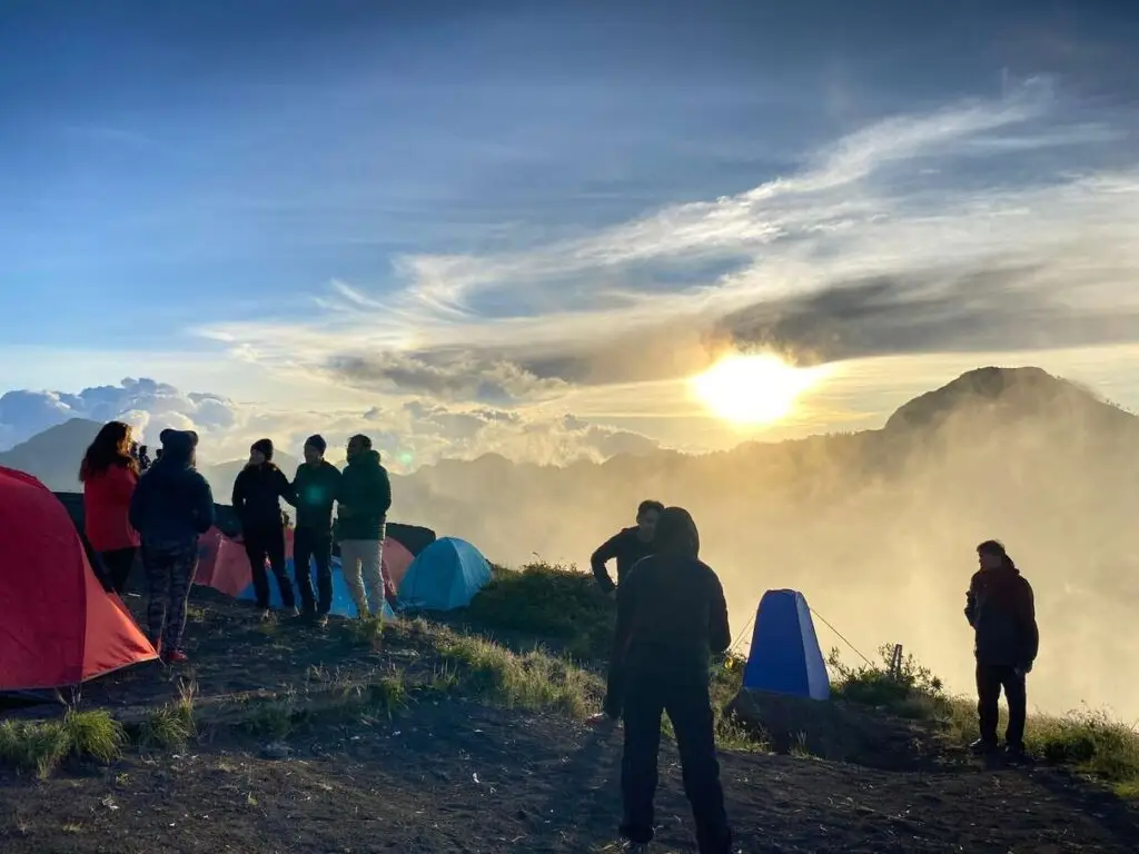 Sunrise view from the summit of Mount Rinjani